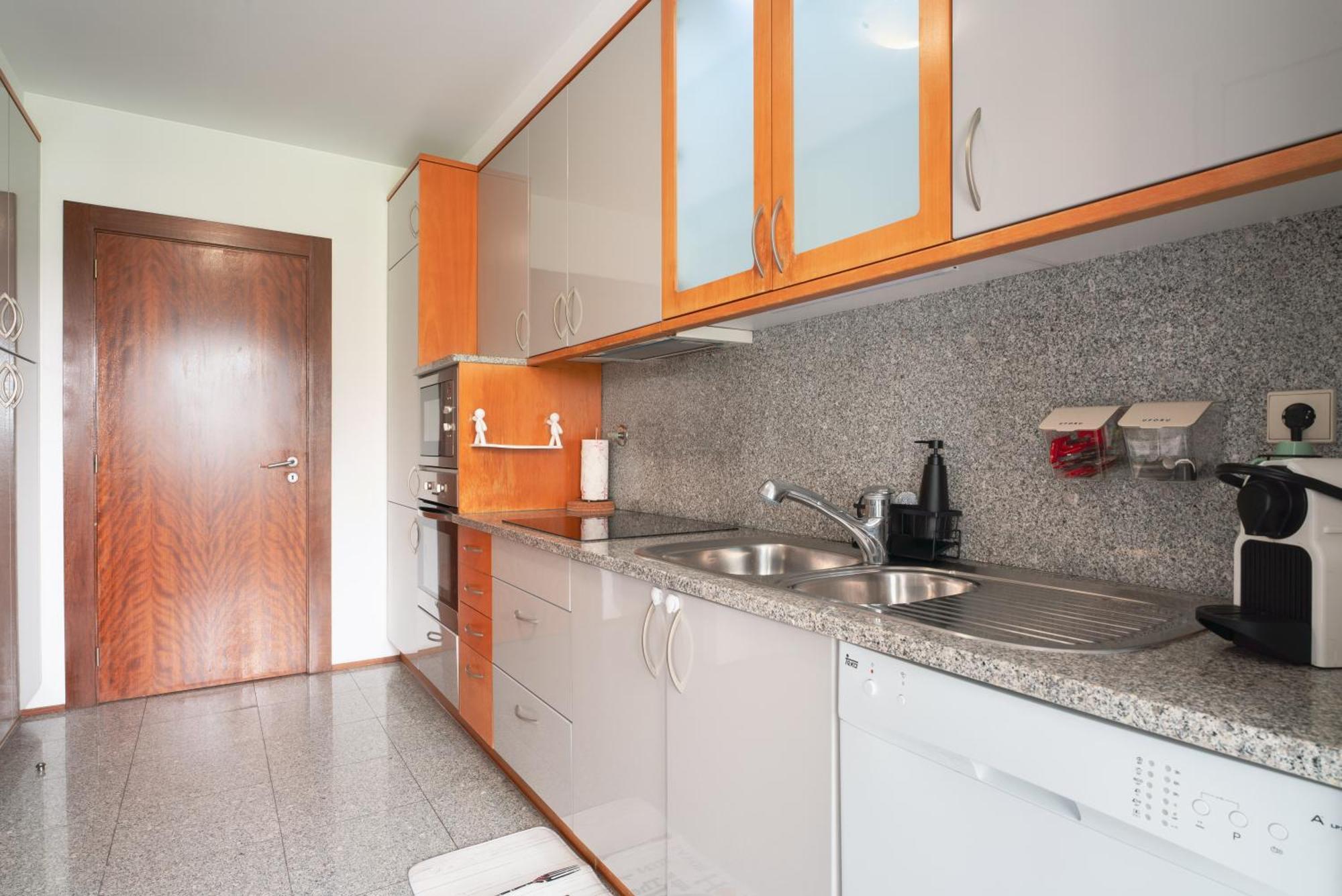 Apartment Qian Rio Douro 2Br Free Parking Porto Luaran gambar