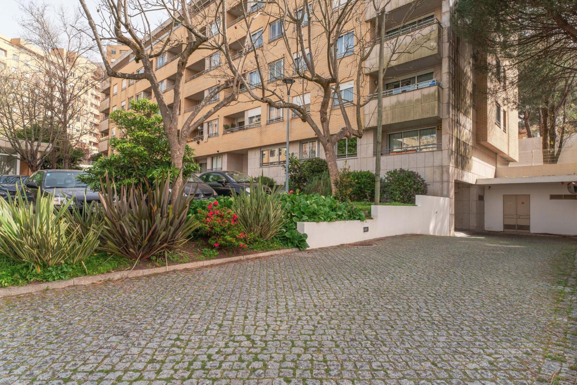 Apartment Qian Rio Douro 2Br Free Parking Porto Luaran gambar