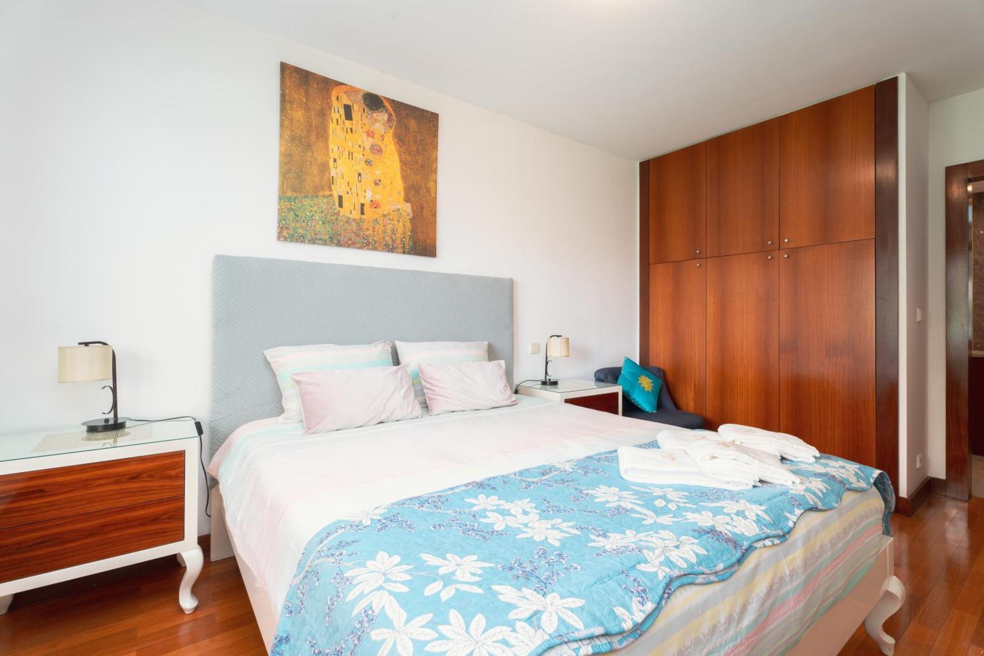 Apartment Qian Rio Douro 2Br Free Parking Porto Luaran gambar
