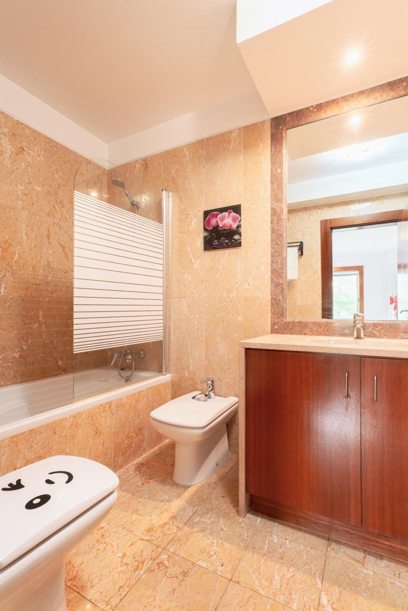 Apartment Qian Rio Douro 2Br Free Parking Porto Luaran gambar