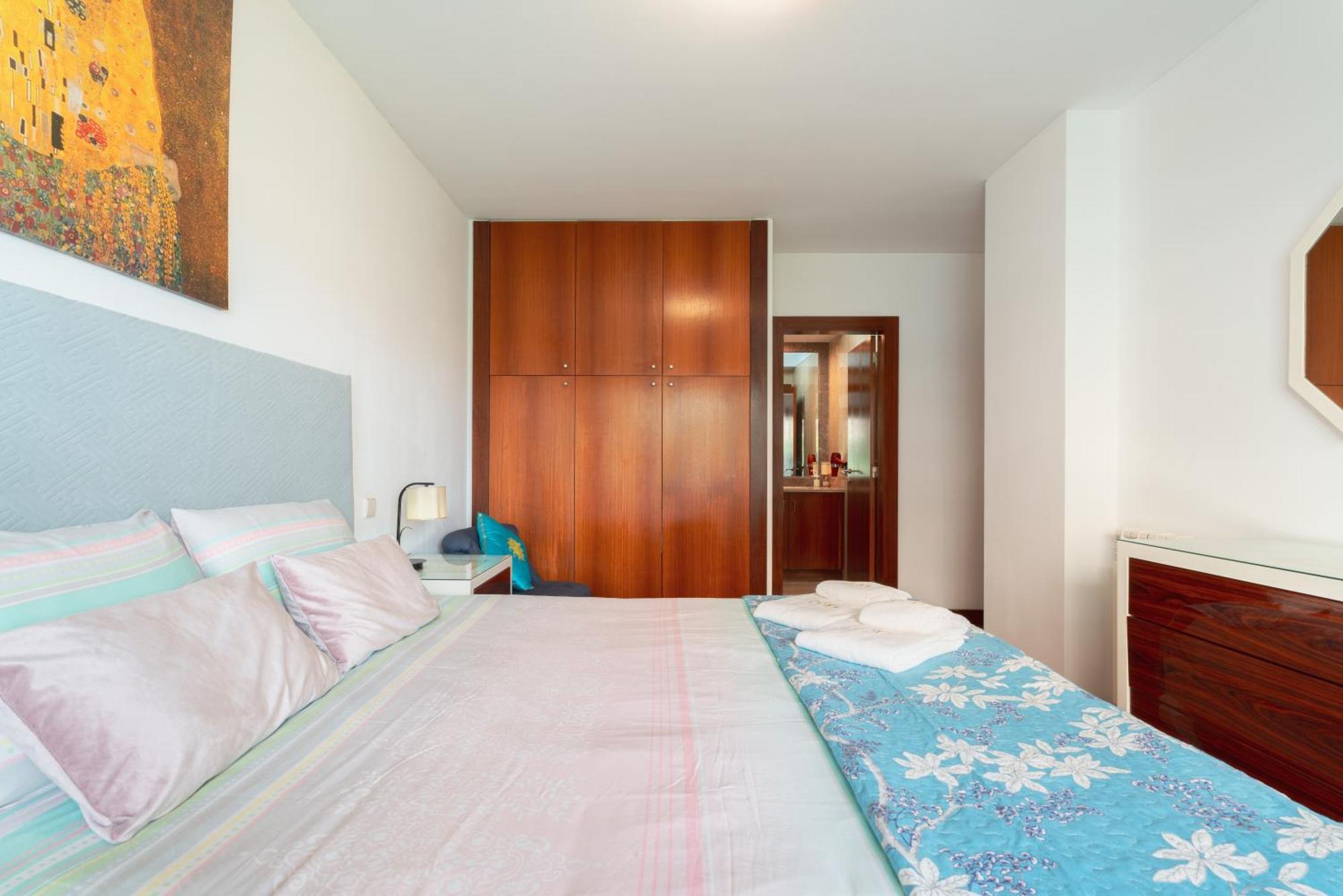 Apartment Qian Rio Douro 2Br Free Parking Porto Luaran gambar