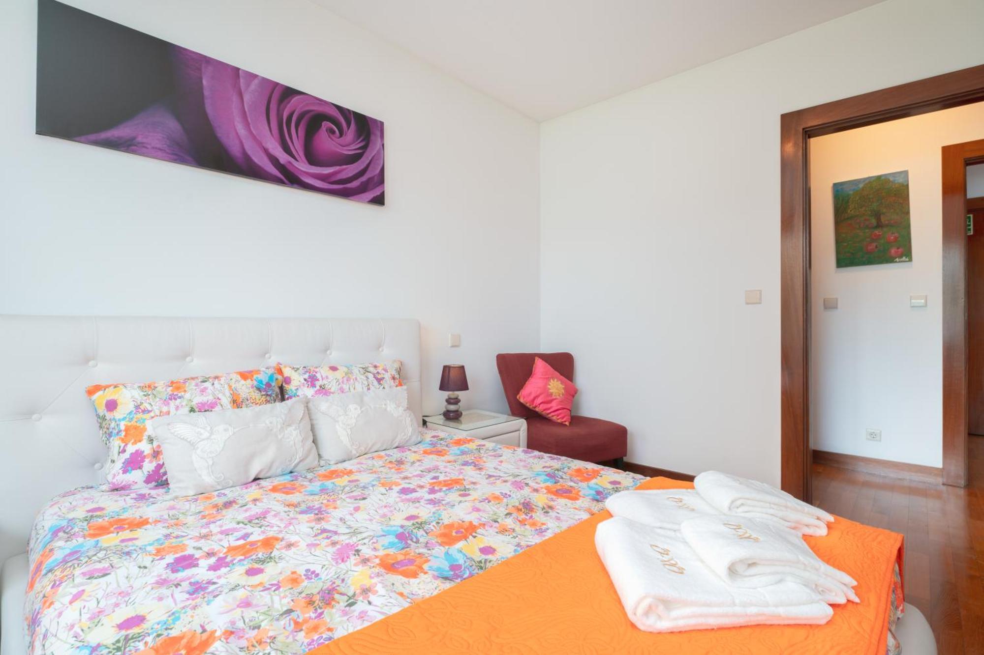 Apartment Qian Rio Douro 2Br Free Parking Porto Luaran gambar