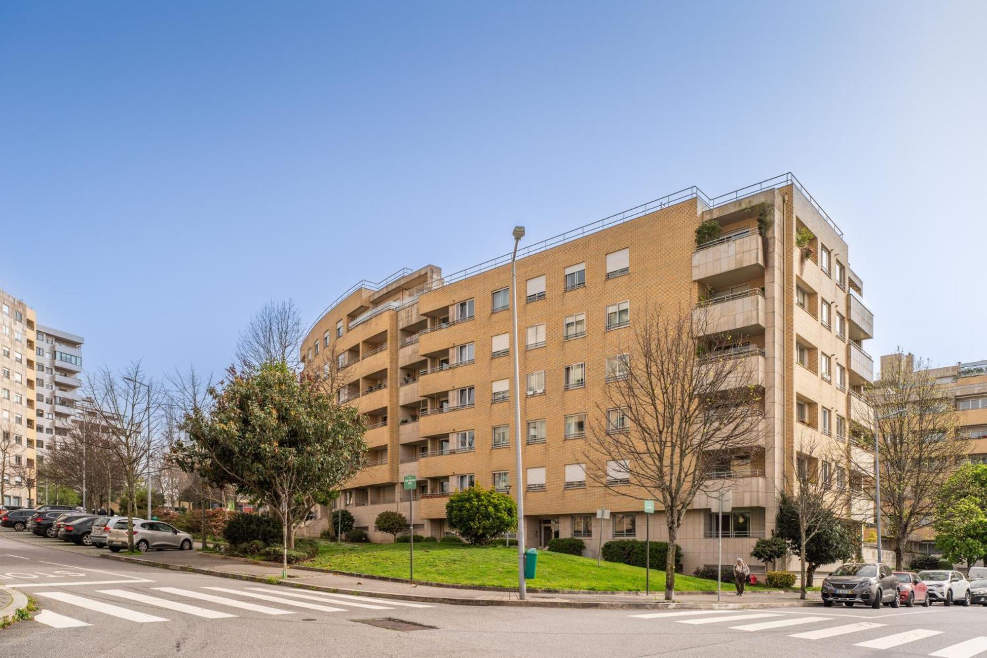 Apartment Qian Rio Douro 2Br Free Parking Porto Luaran gambar