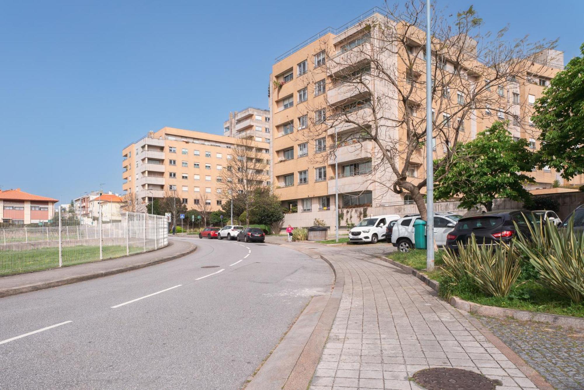 Apartment Qian Rio Douro 2Br Free Parking Porto Luaran gambar
